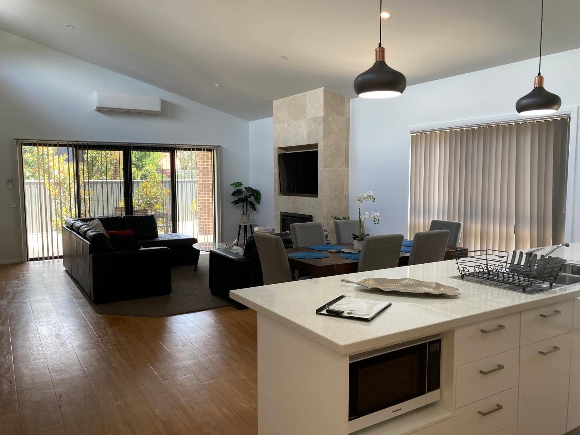 Mountain Mist Apartments Bright Luaran gambar